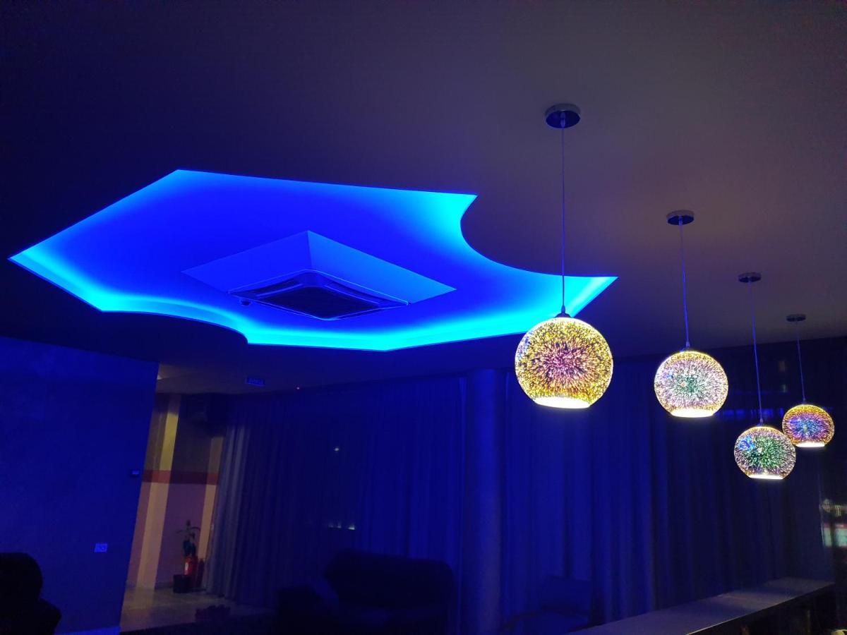 Lex Trend Hotel Irpin Bagian luar foto
